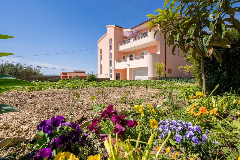 Panorama Holidays * Kastel Stari