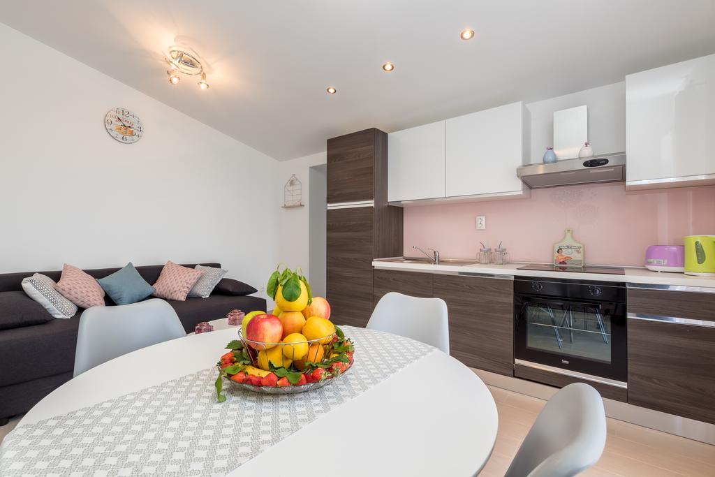 Panorama Holidays Apartment Kastel Stari