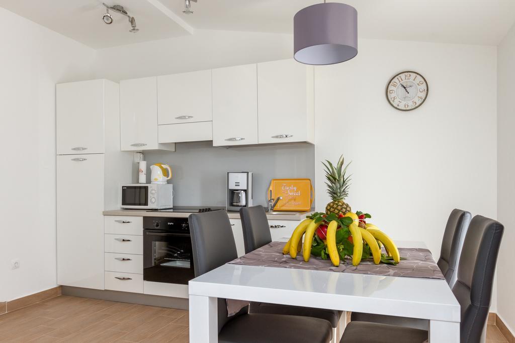 Panorama Holidays Kastel Stari